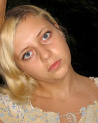 Перейти в "Фотографии"